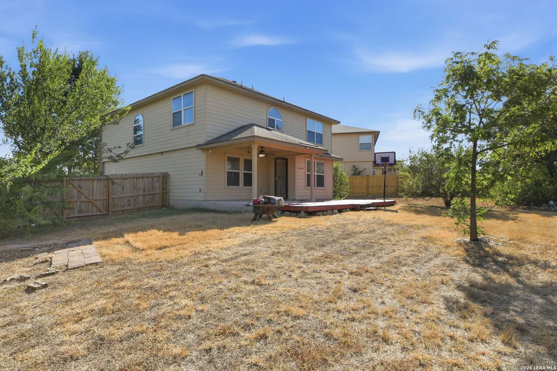 Photo of 283 Reeves Garden