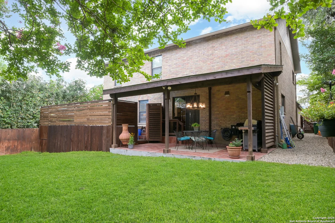 Photo of 21922 KENTON CROFT