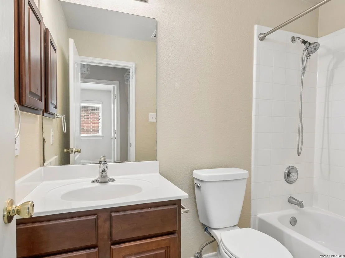 Photo of 126 Lindseys Cove