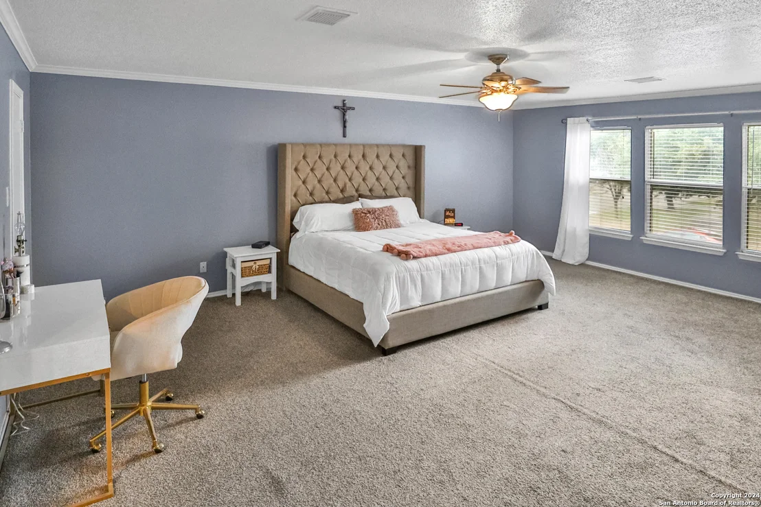Photo of 638 LAS PUERTAS