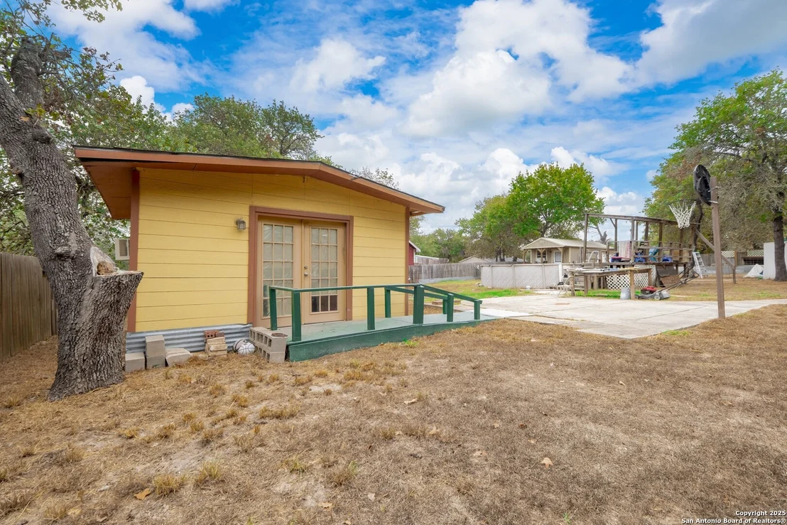 Photo of 23928 Wilted Oak