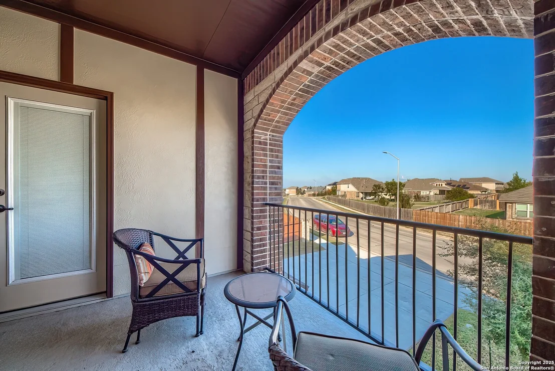 Photo of 950 Lone Cypress