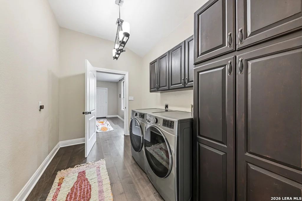 Photo of 951 Private Road 3702