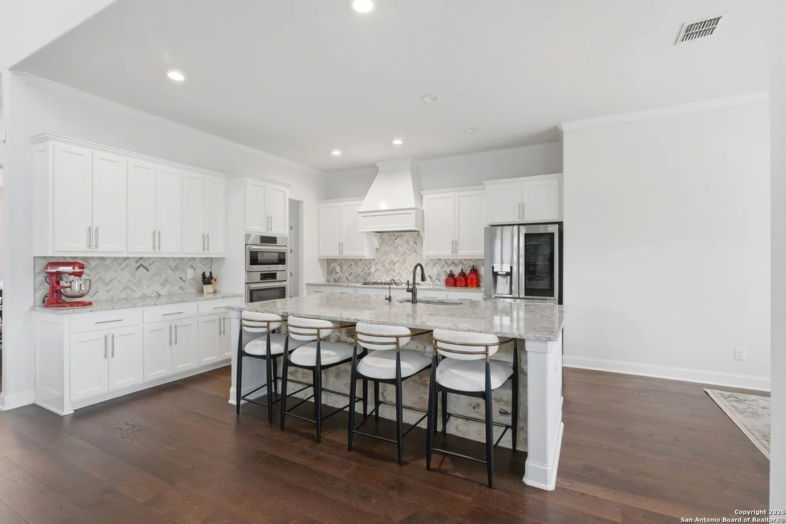 Photo of 3707 Watch Hill