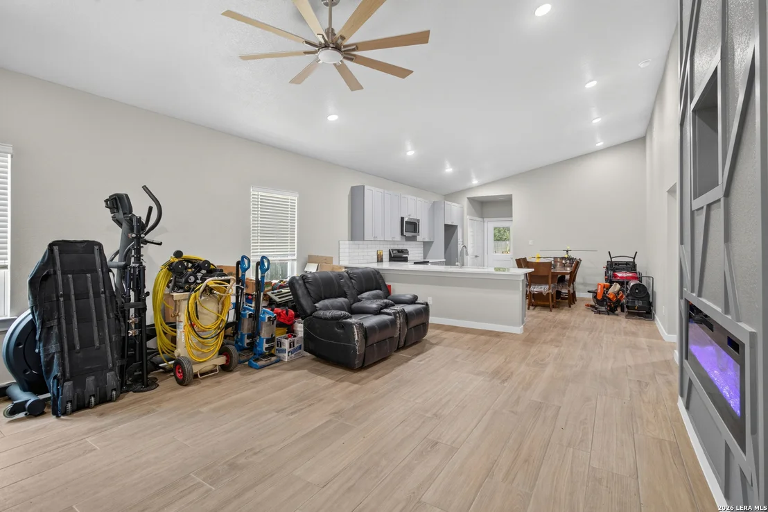 Photo of 15227 ROSA TRL