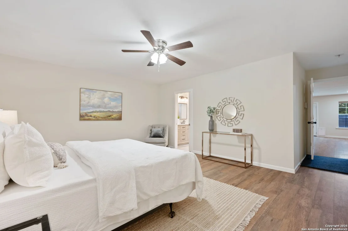 Photo of 929 Morningside