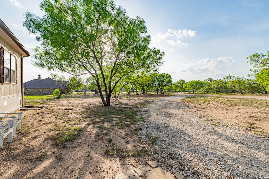 Photo of 819 County Road 356