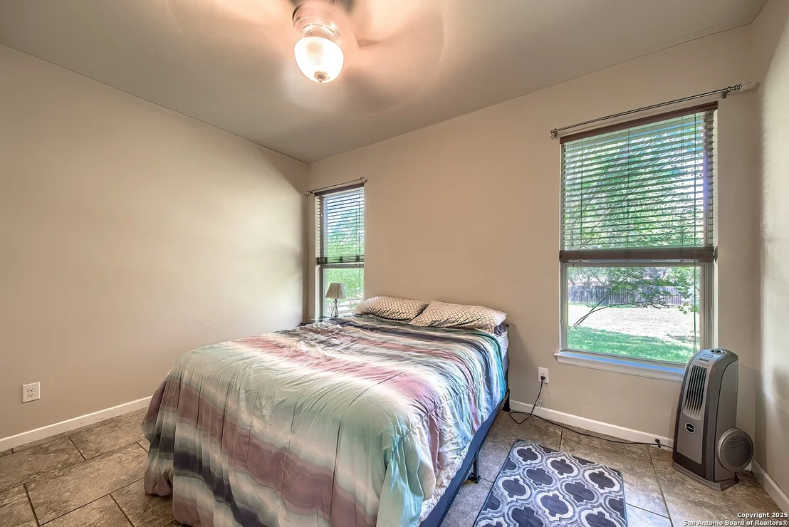 Photo of 141 Circle Six