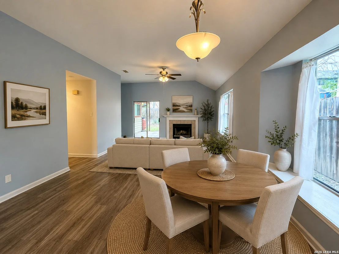 Photo of 627 Meadow Gate