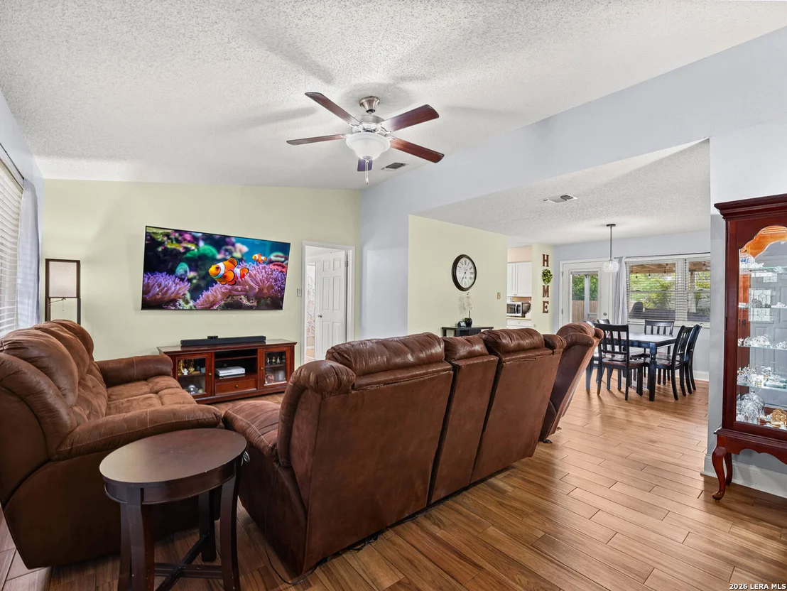 Photo of 118 CYPRESS FALLS DR