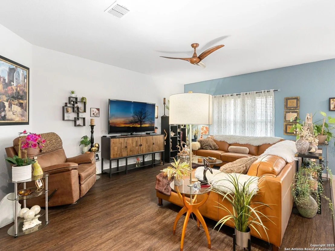 Photo of 10744 Rosalina Loop