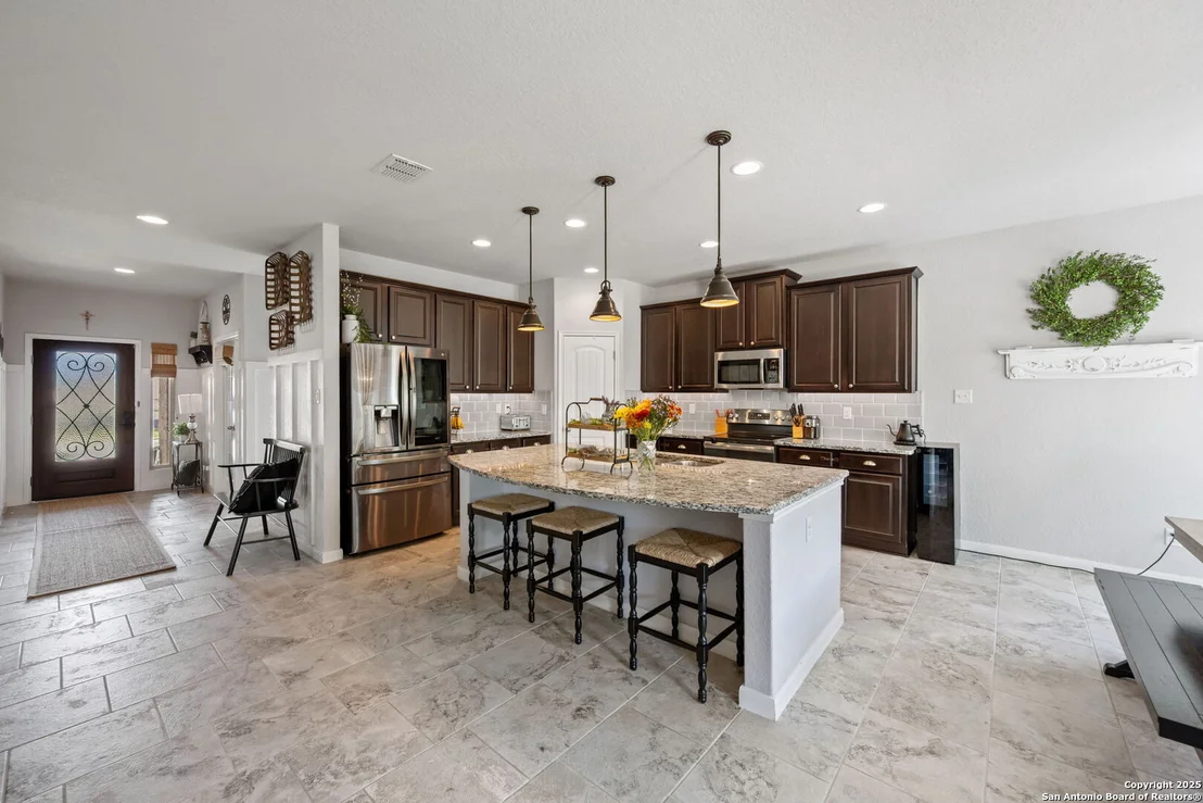 Photo of 2943 Daisy Meadow
