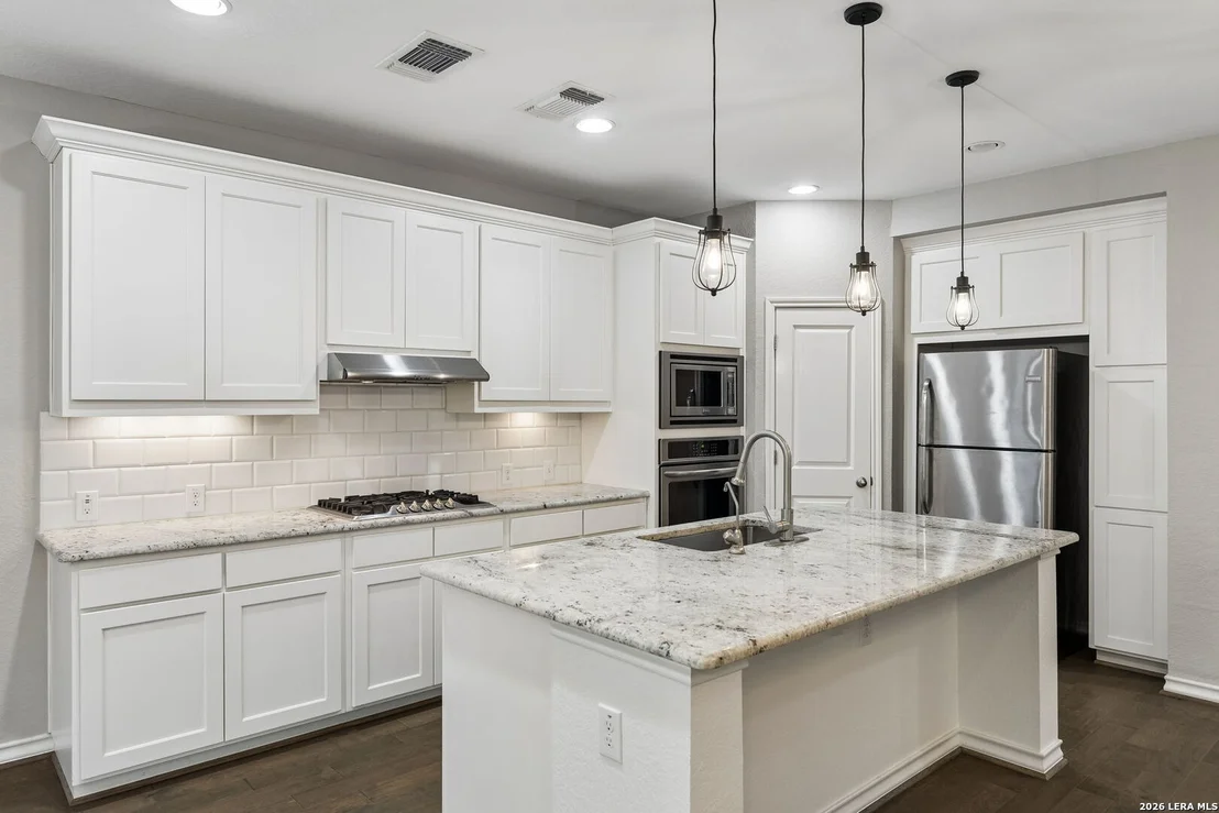 Photo of 121 Cimarron Crk
