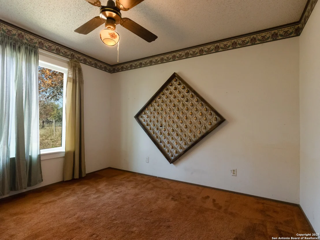 Photo of 324 OAK LN