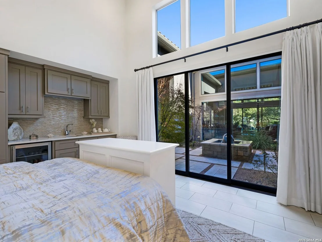 Photo of 3915 El Chamizal