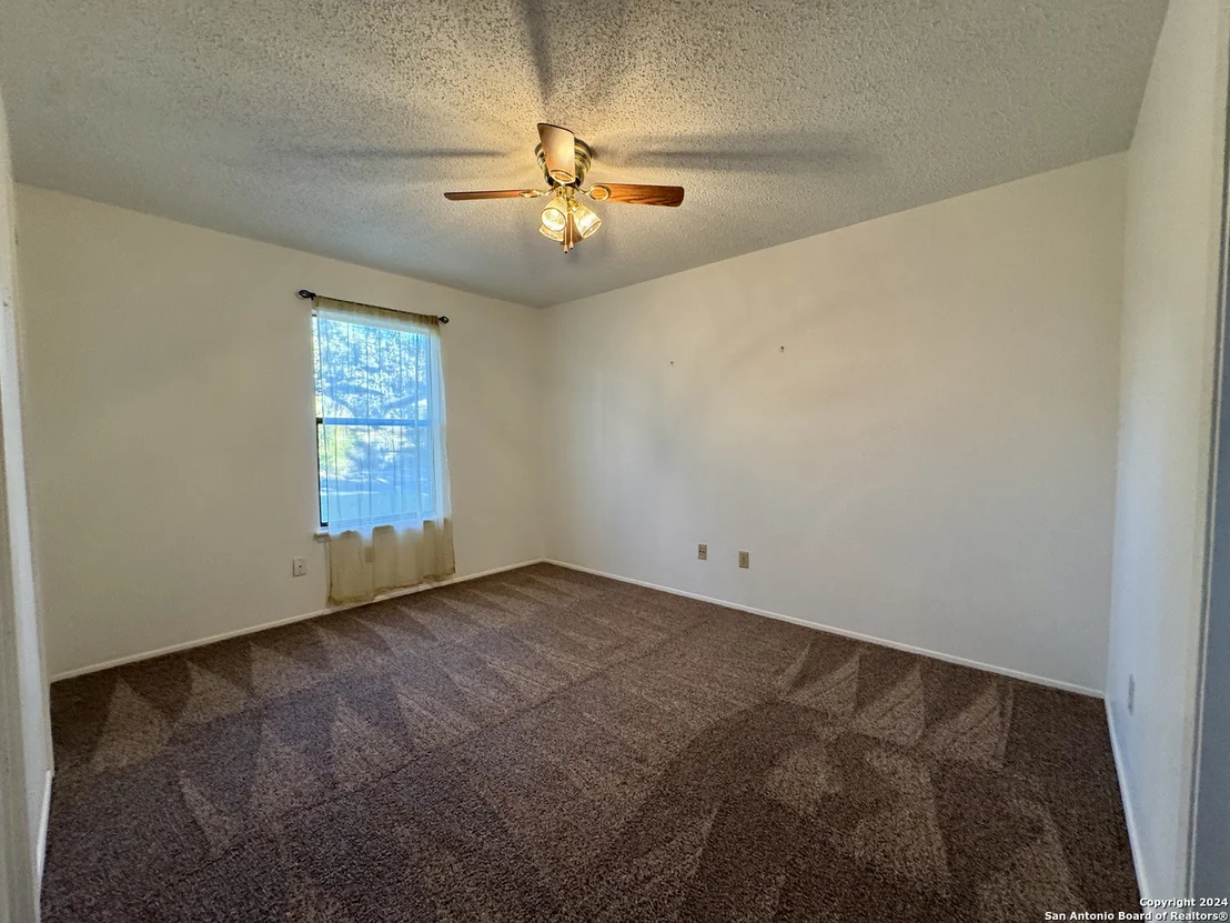 Photo of 16911 SPRINGHILL