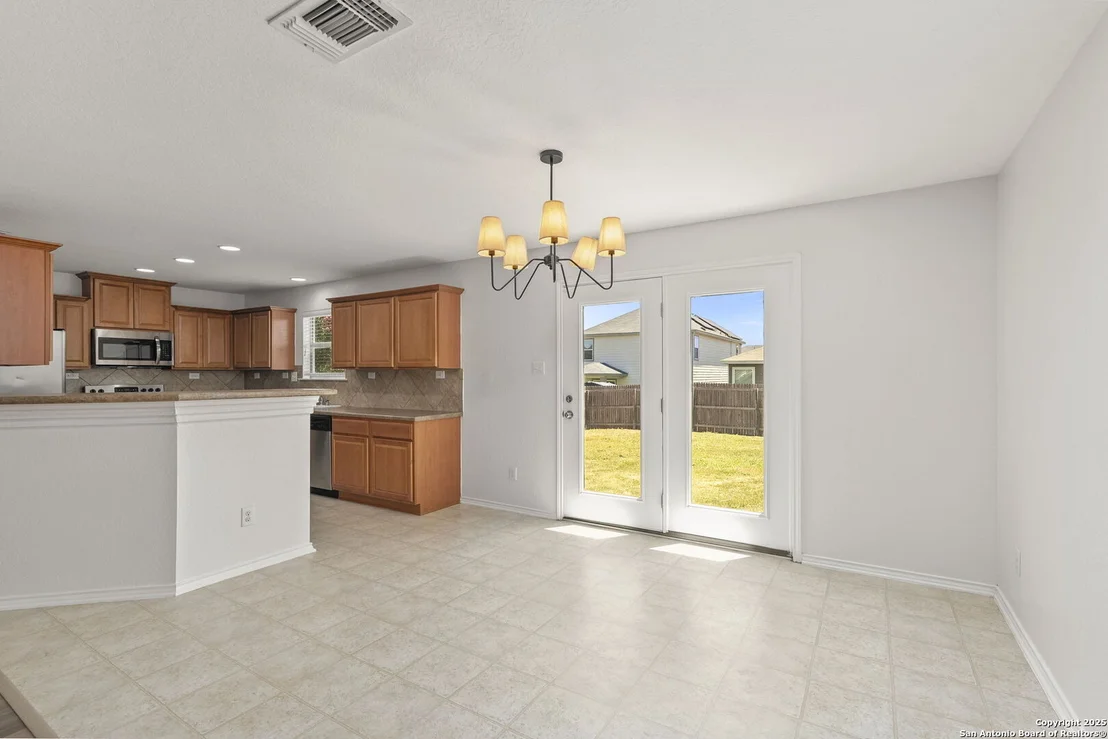 Photo of 3909 Legend Pond