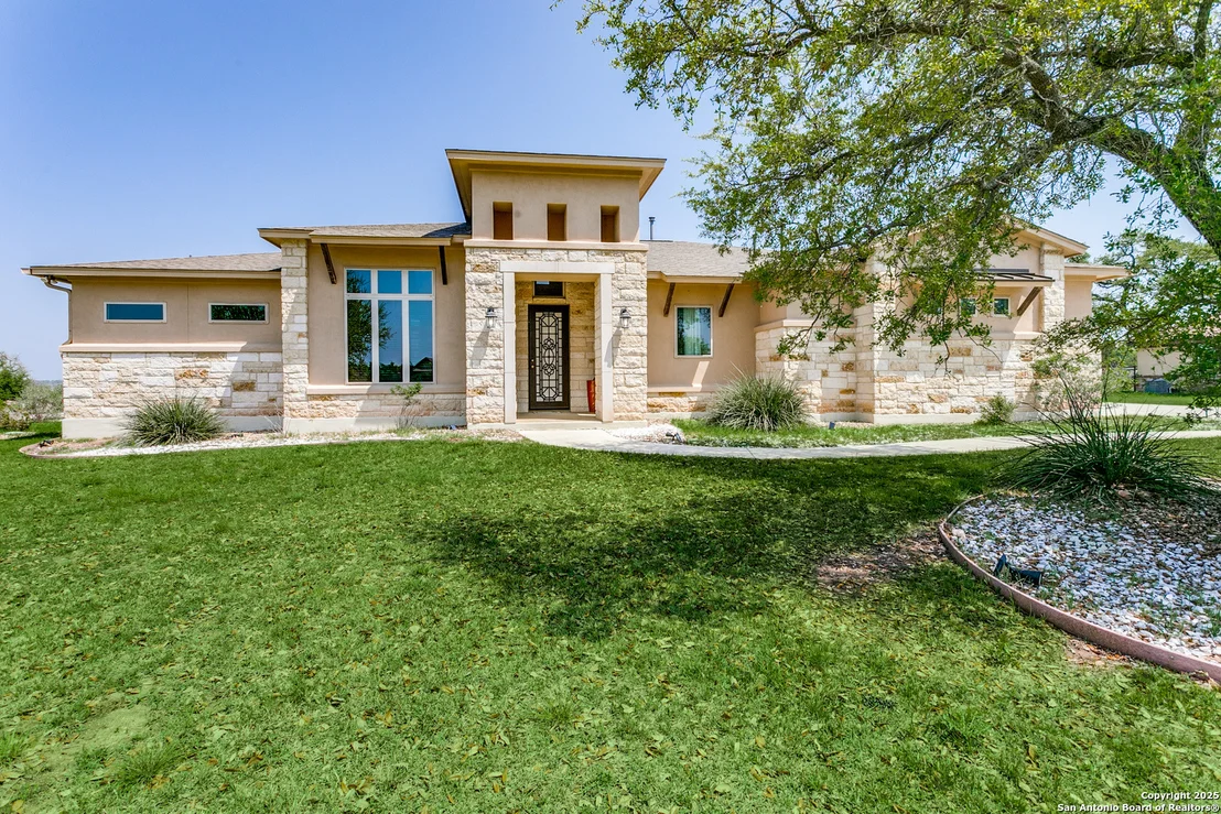 Photo of 1009 Stradina