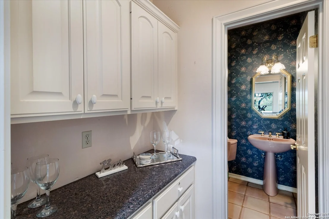 Photo of 2663 Rim Oak