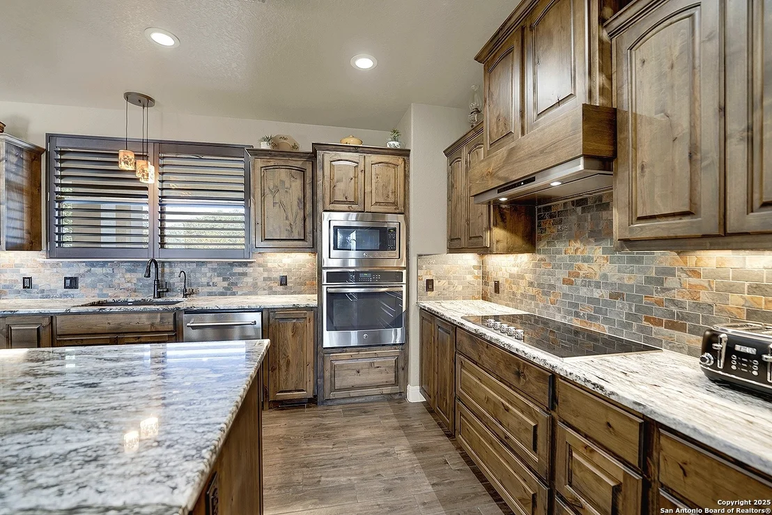 Photo of 1309 E