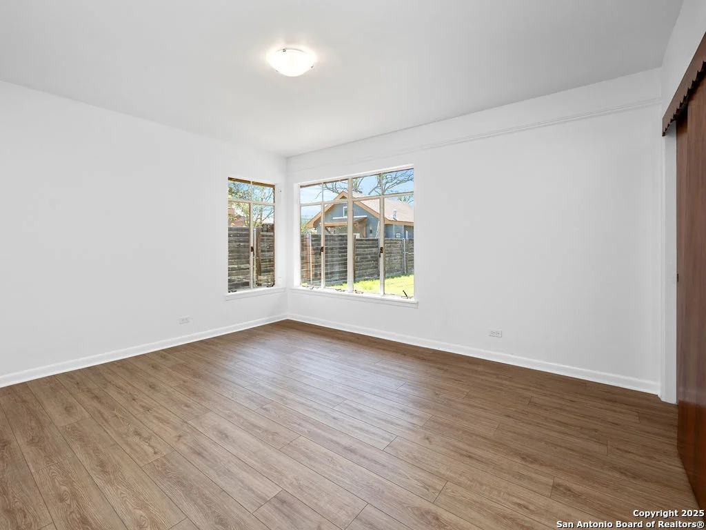 Photo of 68 Vaughan Pl
