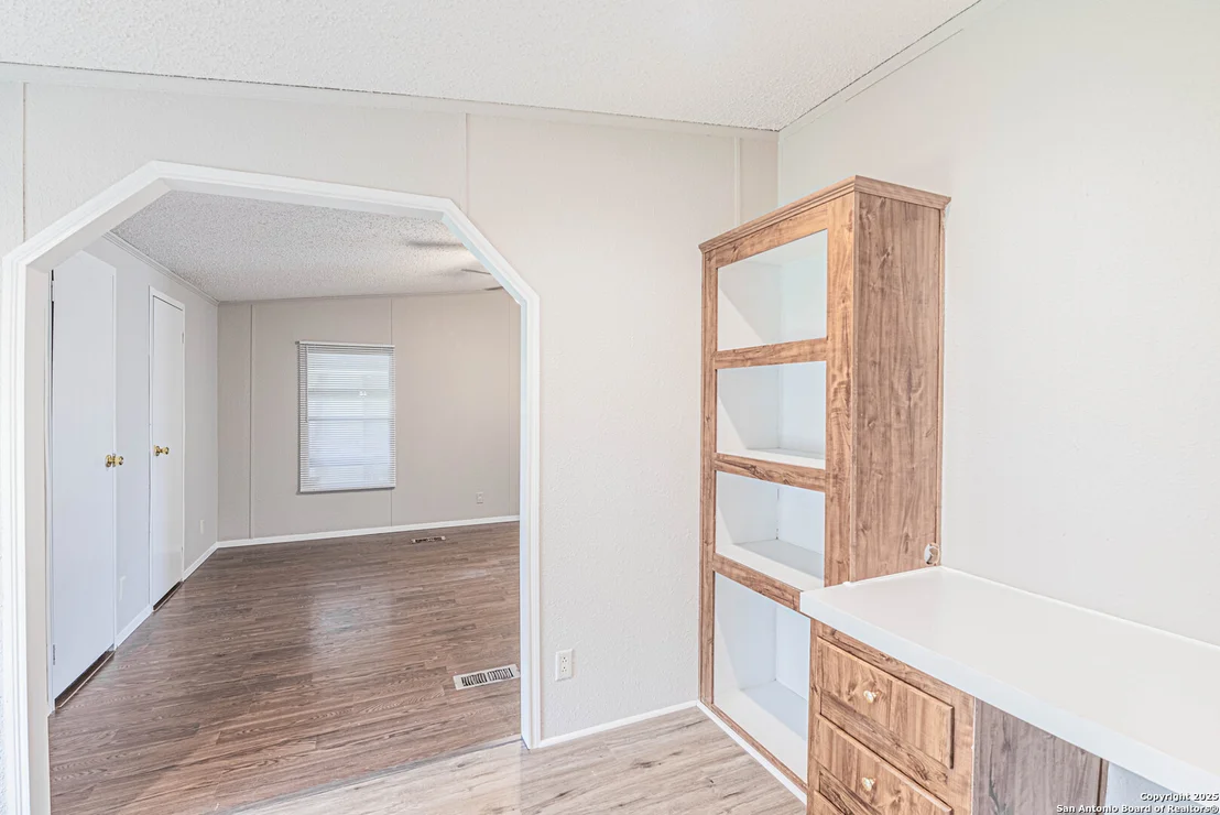 Photo of 14305 Streich