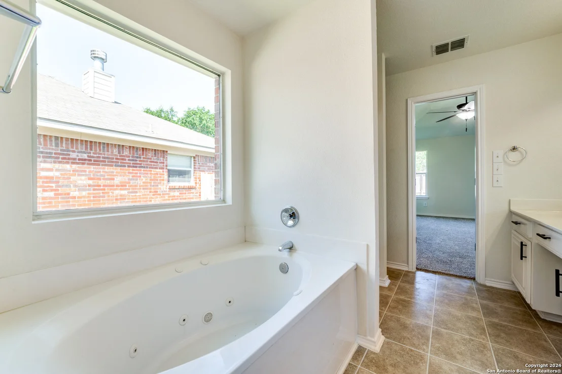 Photo of 9663 EMERALD PLACE