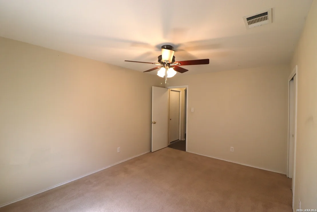 Photo of 137 Willow Brook