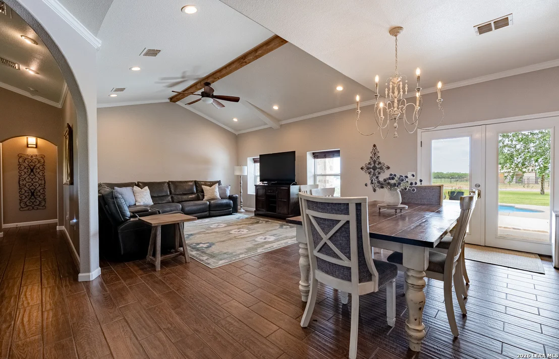 Photo of 366 COUNTY ROAD 2543