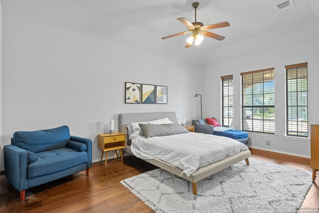 Photo of 9815 Leubeck Ranch