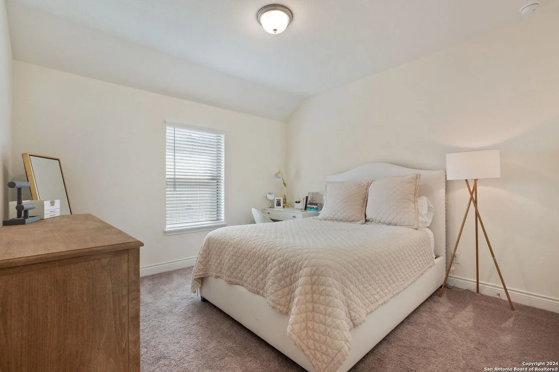 Photo of 9036 Raven Pointe