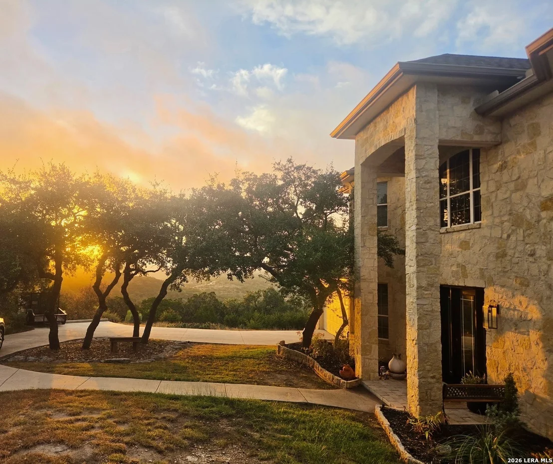 Photo of 103 HIGH SIERRA DR