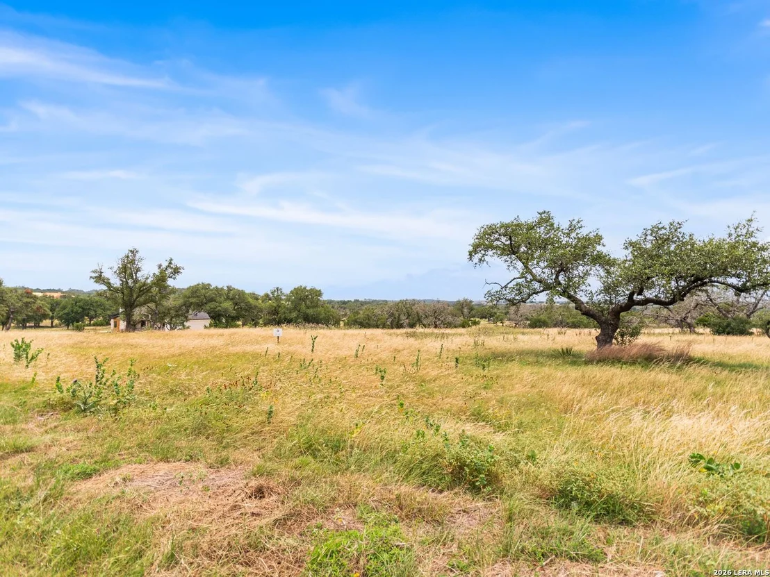 Photo of LOT 88 Axis Circle