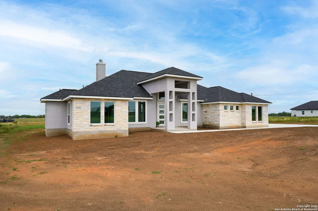 Photo of 9831 Crow Ln