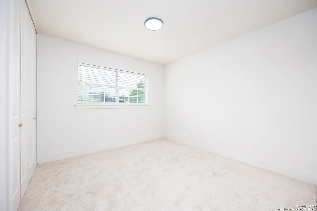Photo of 12609 Lone Shadow
