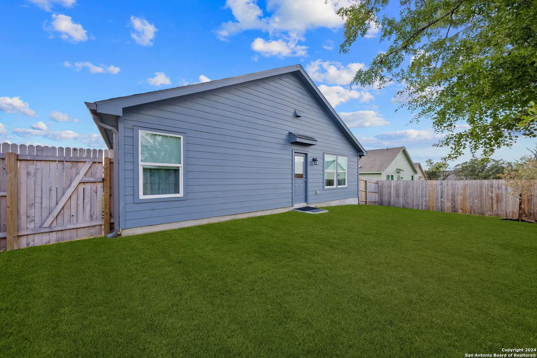 Photo of 5715 Mountain Point