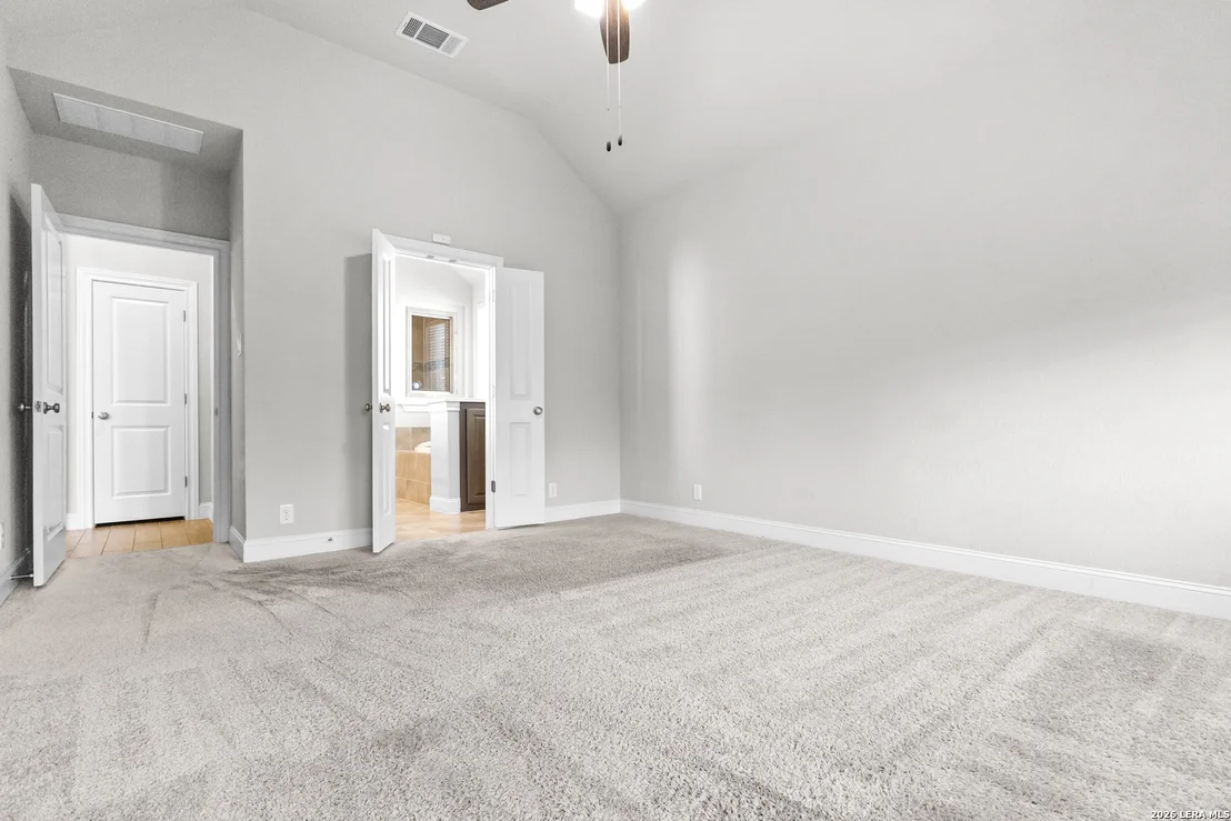 Photo of 9011 Pond Gate