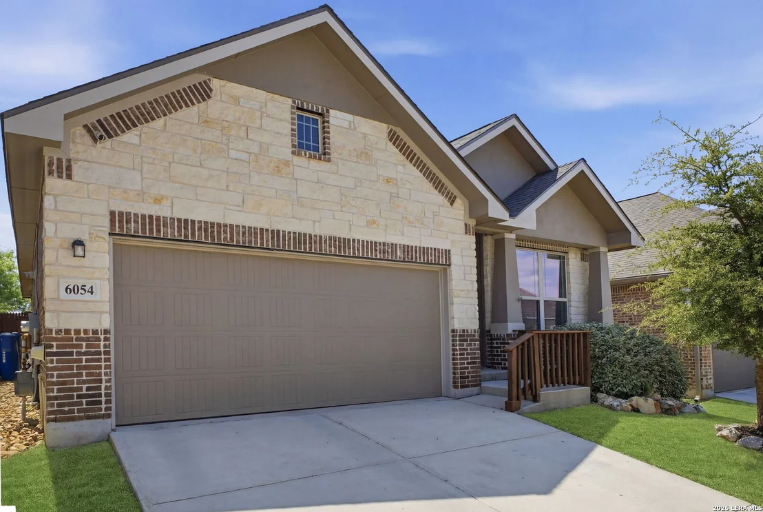 Photo of 6054 Akin Cir