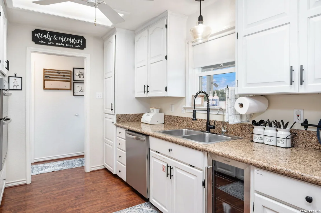 Photo of 34 river oak