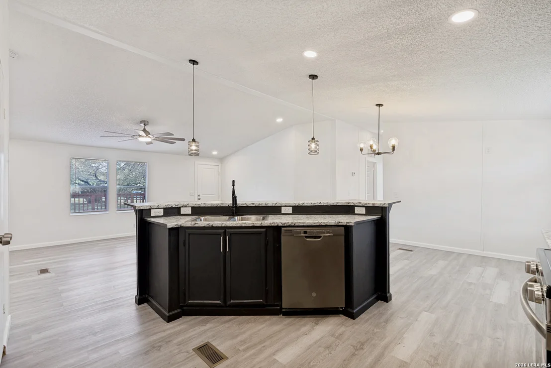 Photo of 5111 Savannah Woods