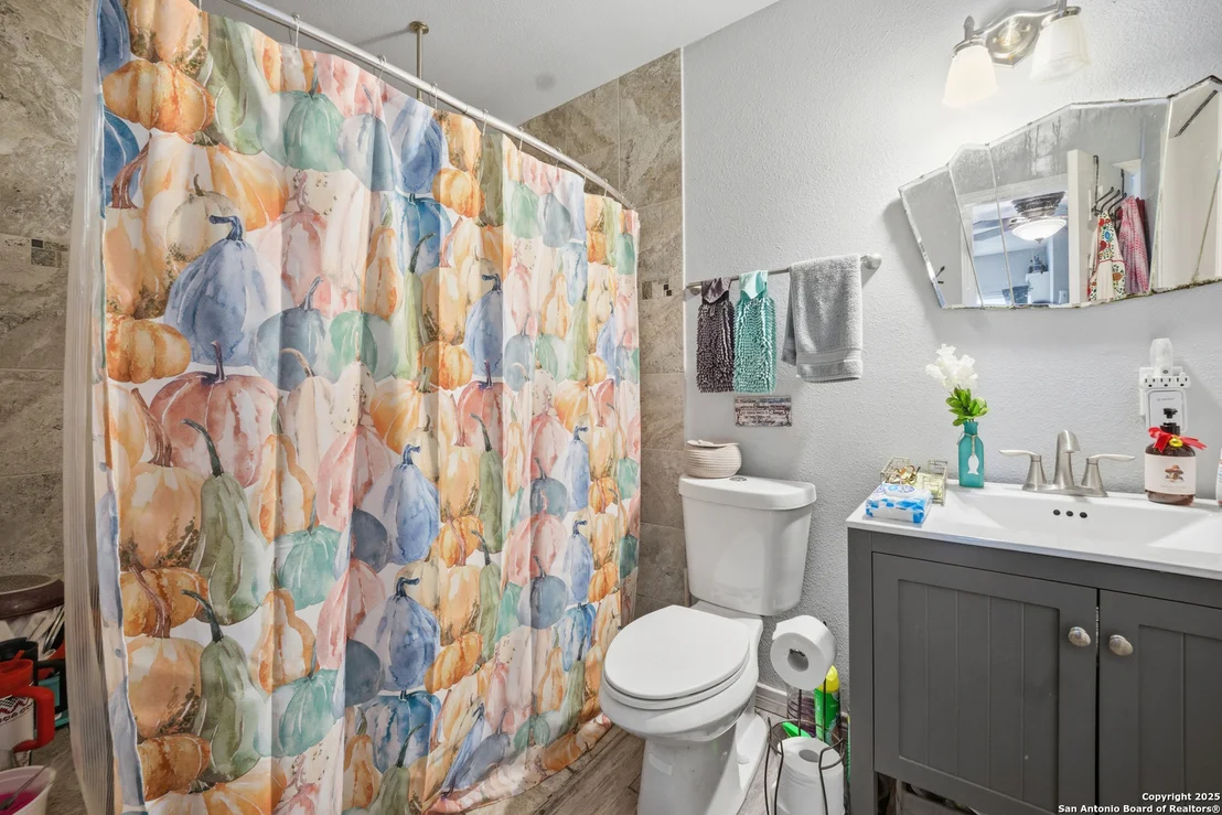 Photo of 235 Meadow