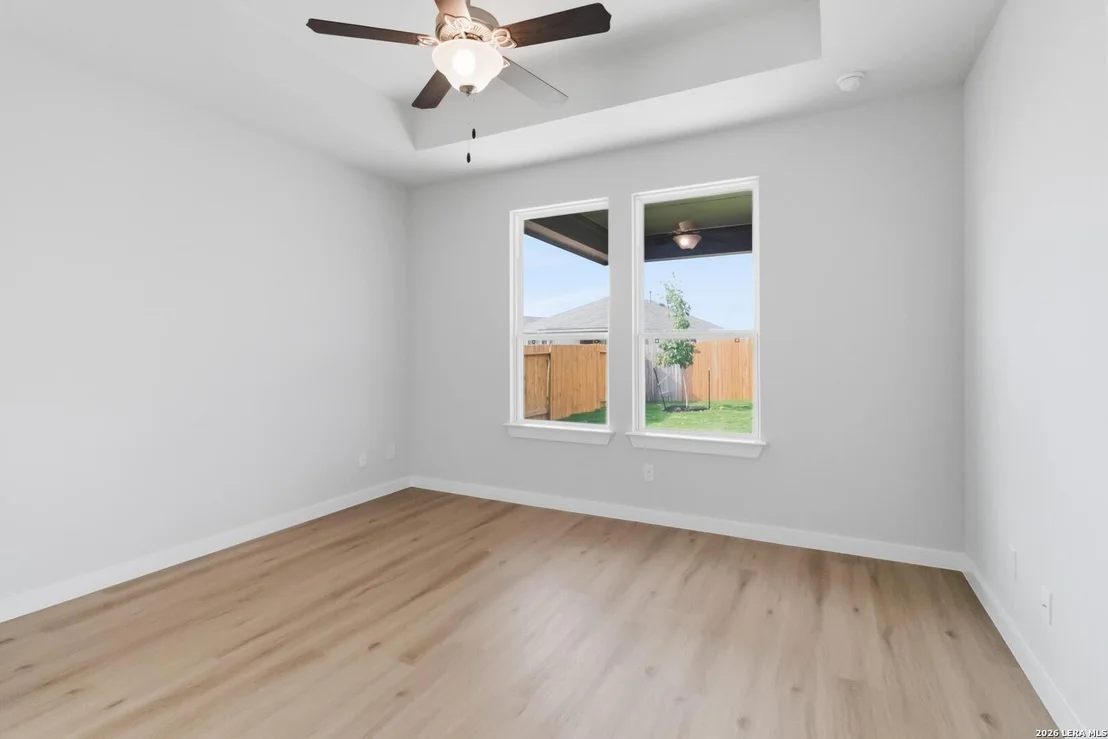 Photo of 619 River Run Way