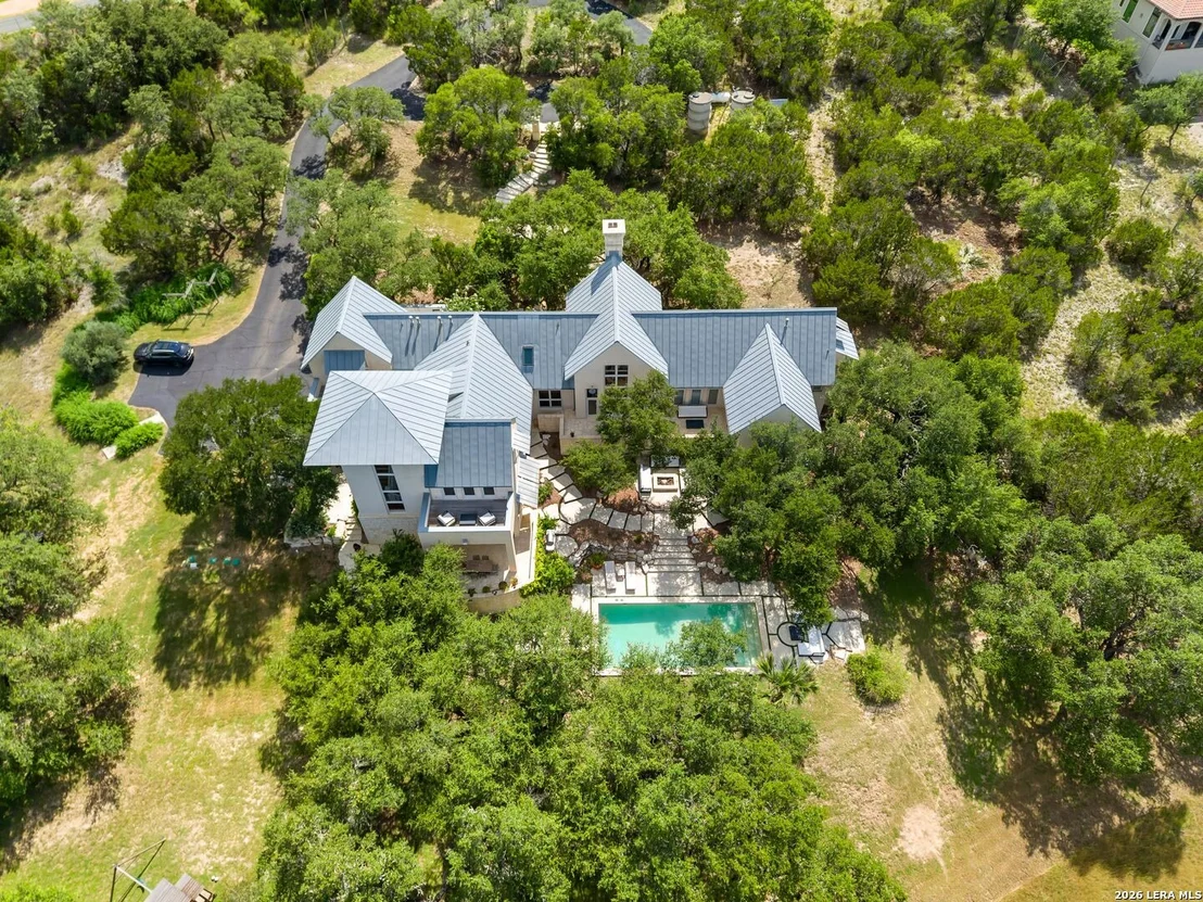 Photo of 3564 Mountain Loop