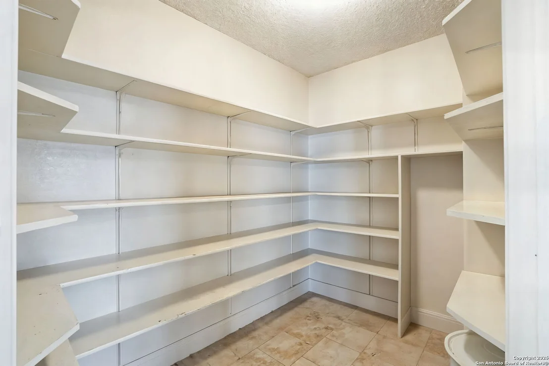 Photo of 3217 Rosewell