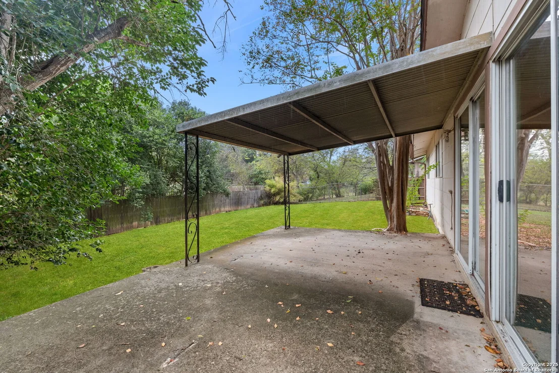 Photo of 538 Shin Oak