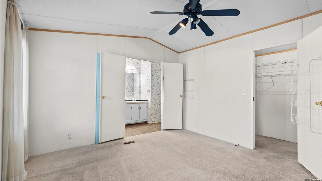Photo of 276 RIVERVIEW TER