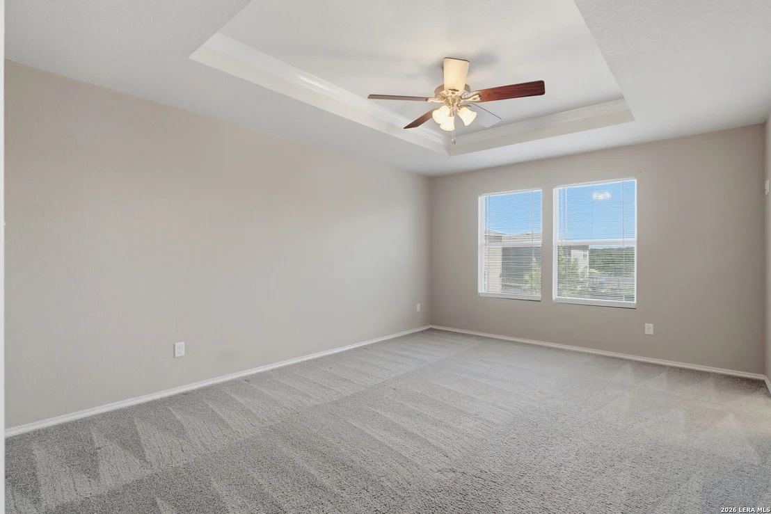 Photo of 493 Auburn Park