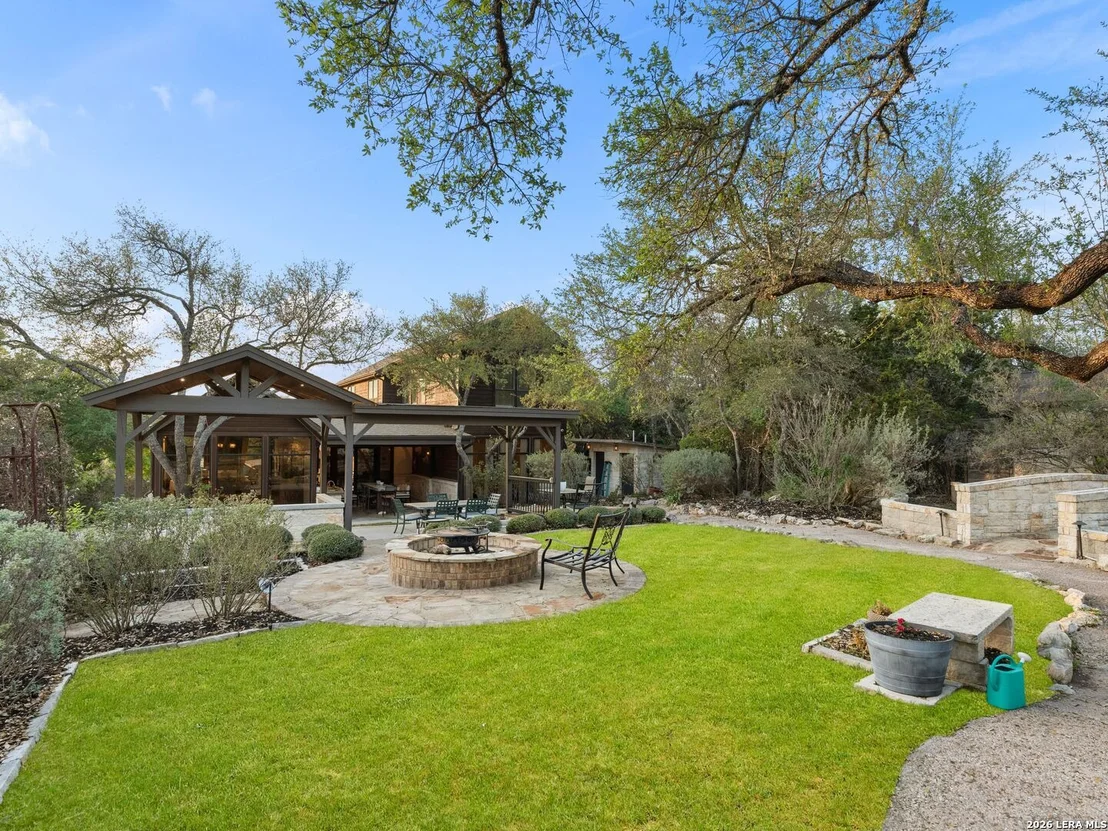 Photo of 1146 VICTORIA LN