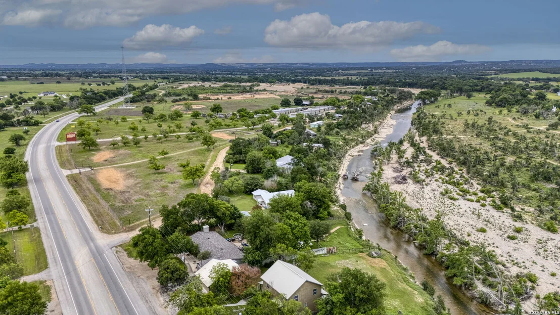 Photo of 5987 HIGHWAY 27