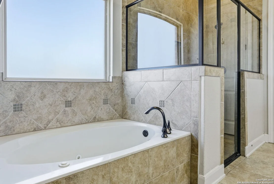 Photo of 6014 DEWDROP LN